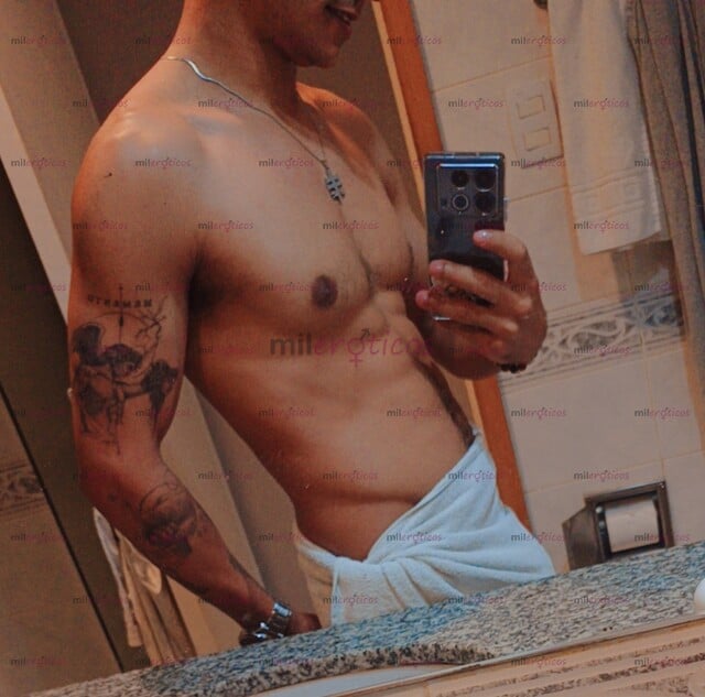 FOTOS DE HETERO DE MENTE ABIERTA, ATENCIÓN PARA DAMAS, PAREJAS Y PERSONAS CON BUEN GUSTO