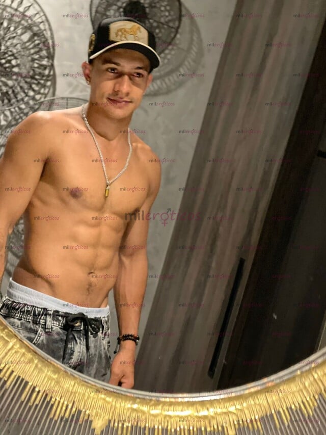 FOTOS DE HETERO DE MENTE ABIERTA, ATENCIÓN PARA DAMAS, PAREJAS Y PERSONAS CON BUEN GUSTO