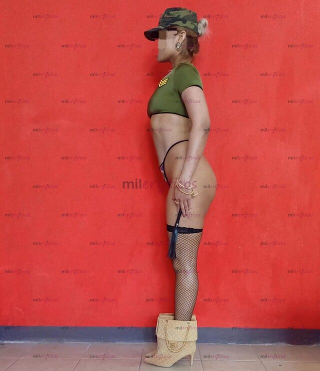 FOTOS DE SARGENTO CLEOPATRA AQUÍ SE OBEDECE SIN CUESTIONAR.