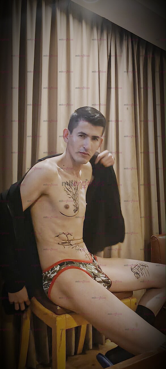 FOTOS DE TWINK MACHITO NALGUITA RICA COMPLACIENTE SUMISO Y OBEDIENTE CON PAPI