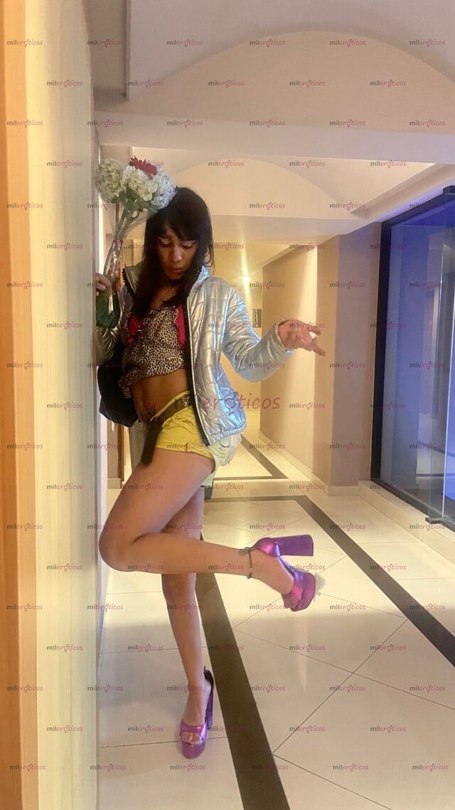 FOTOS DE ESTA CHAKAMAMI COMPLACIENTE QUIERE UN PAPI QUE LA CONSIENTA BIEN