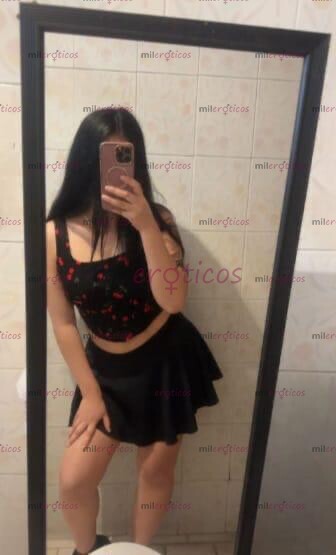 FOTOS DE PAPI YA ME PONGO FALDA Y TÚ METES TU PITO LECHOSO DENTRO DE MÍ