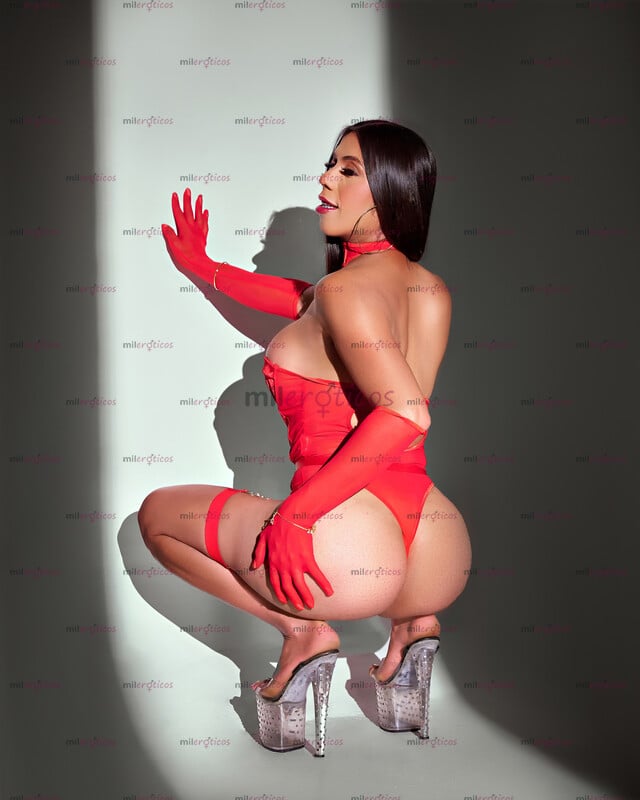 FOTOS DE EXÓTICA BARBIE PELI NEGRA ADICTA AL SEXO FUERTE EXPERTA EN CHICOS PRINCIPIANTES