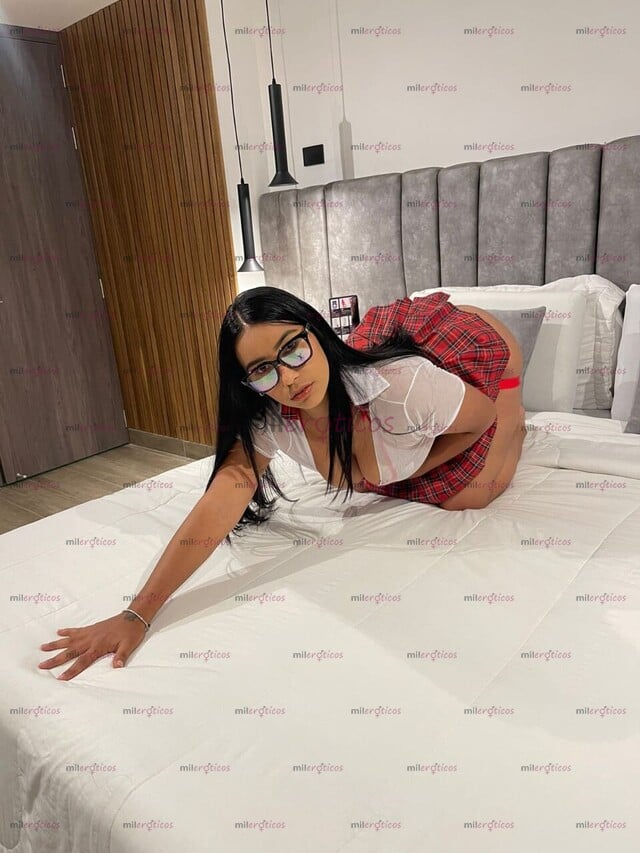 FOTOS DE SARAH HERMOSA PELINEGRA DISPONIBLE EN TÚ CIUDAD