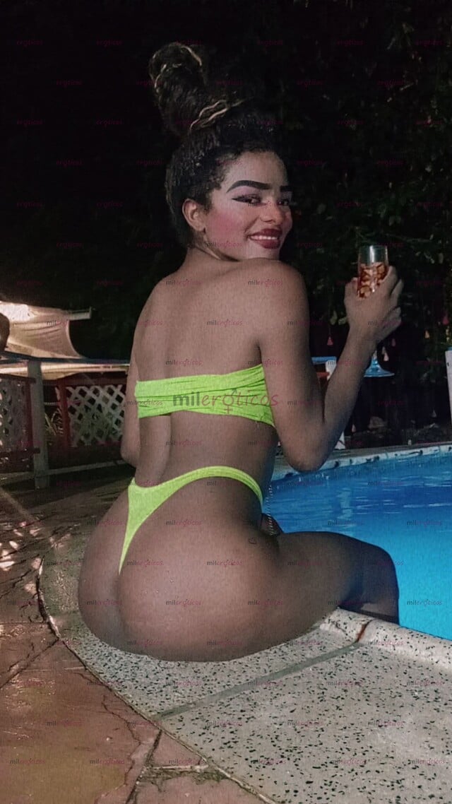 FOTOS DE MI NOMBRE ES SOFIA LA NEGRITA CALIENTE... NO TE QUEDES SIN PROVARNE
