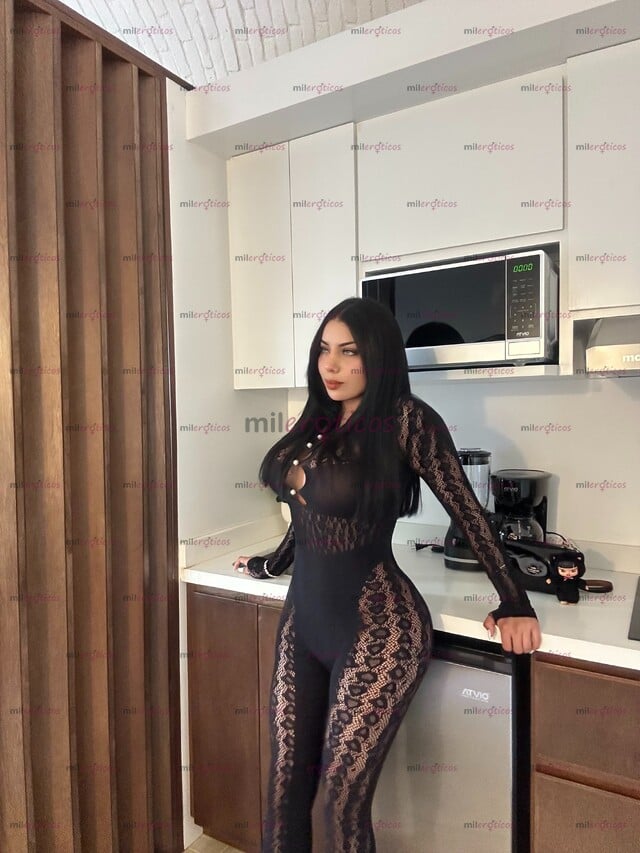 FOTOS DE DANIELA DISPONIBLE CON LUGAR PARA COMPLACER CUALQUIER FANTASÍA