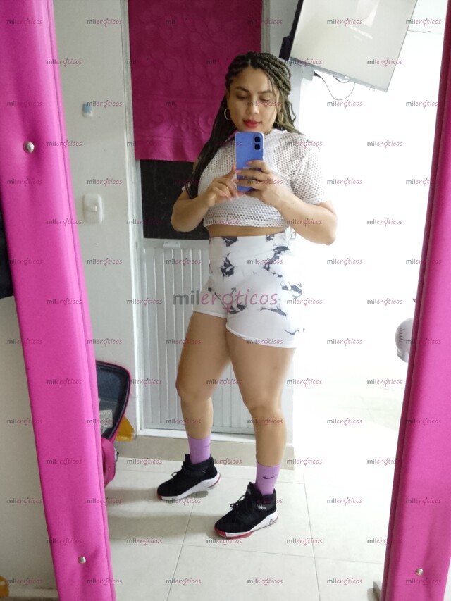 FOTOS DE LIBERA TU STRESS MI AMOR CON UN MASAJITO DE PIES A CABEZA , TE ESPERO TENGO SITI