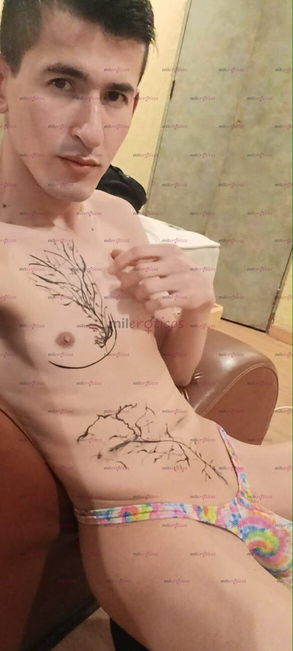 FOTOS DE FLAKITO BONITO CULO ROSA PARA DOMINARMELO