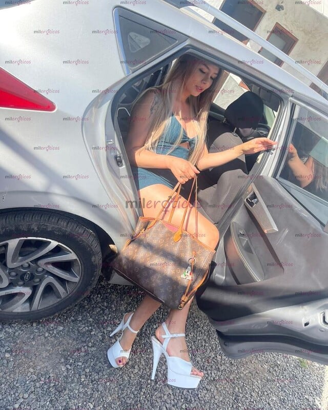 FOTOS DE SIEMPRE CALIENTE Y CON MUCHAS GANAS DE DIVERTIRME FIESTERA COMPLACIENTE
