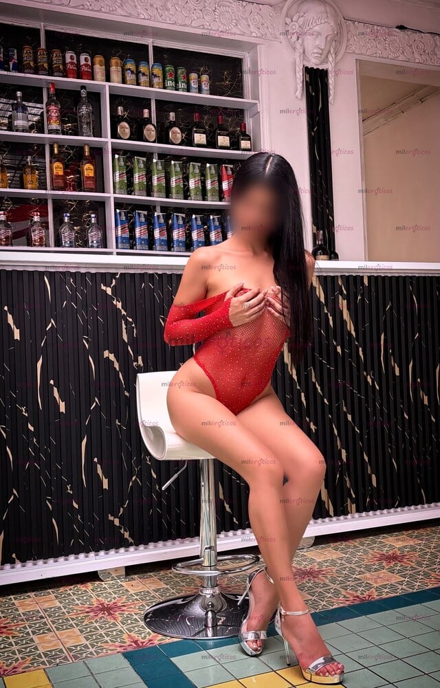 FOTOS DE SOY ESMERALDA, TE HARÉ VOLAR TU IMAGINACIÓN Y DISFRUTAR DE UN RICO MOMENTO