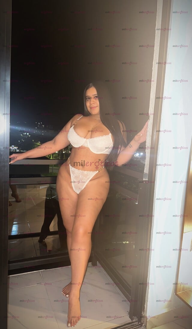 FOTOS DE ME LLAMO NAHOMI TENGO EXCELENTE TRATO Y UNA VAGINA MOJADITA