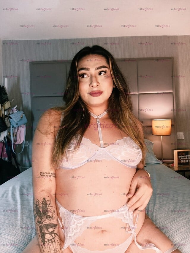 FOTOS DE ELEGANTE Y EXCLUSIVA CHICA TRANS FEMENINA, ELEGANTE Y MUY CALIENTE