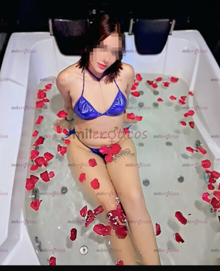 FOTOS DE LINDA FLACA DISPUESTA A COMPLACERTE AL MAXIMO..