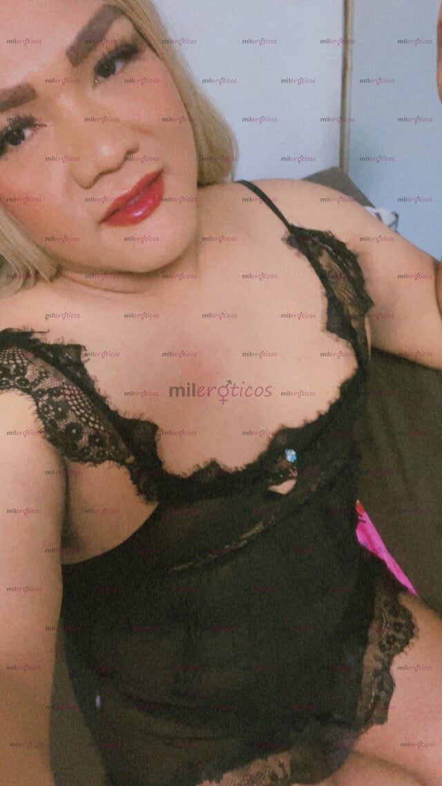 FOTOS DE HOLA SOY AMAIRANI CON 18 CM DE CÁRAMELO RICO CULO