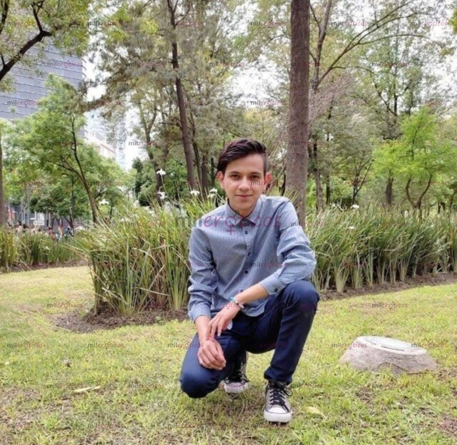 FOTOS DE SOY GAY VERSÁTIL, TENGO 25 AÑOS, DELGADO, MORENO, 1.68CM