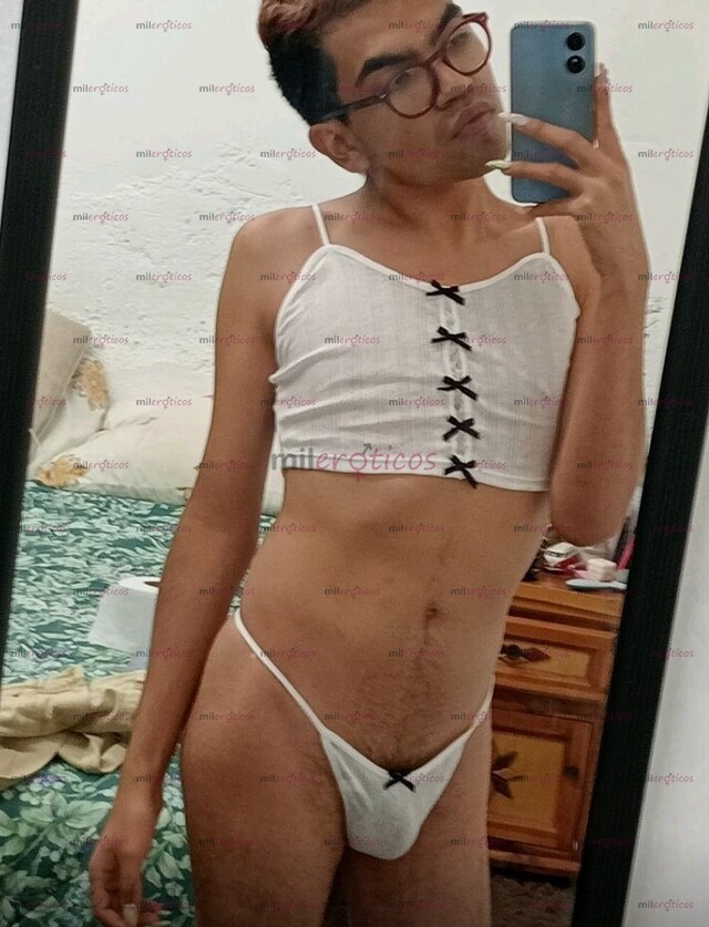 FOTOS DE CERECITA FEMBOY SUMISA Y COMPLACIENTE BUSCA MACHO