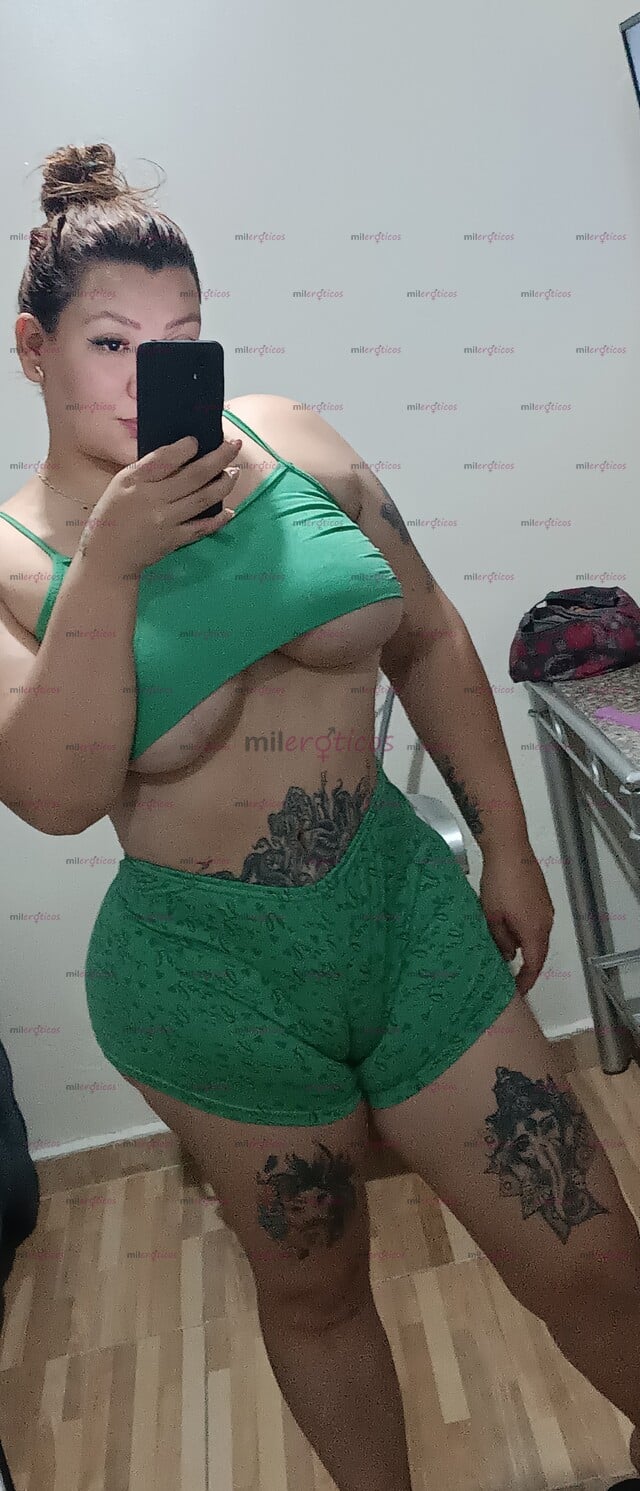 FOTOS DE ALEXA CULONA RICA CALIENTE Y DEMASIADO ARRECHA CON GANAS DE BUENOS AMANTES
