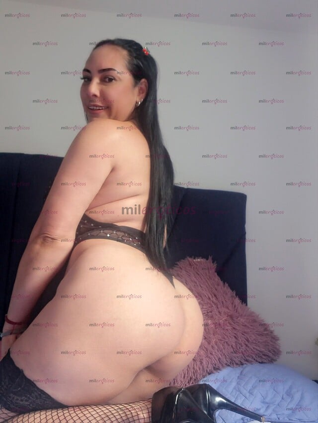 FOTOS DE PAMELA CHICA EXCLUSIVA, SENSUAL.ORAL ESTILO PORNO GARGANTA PROFUNDA