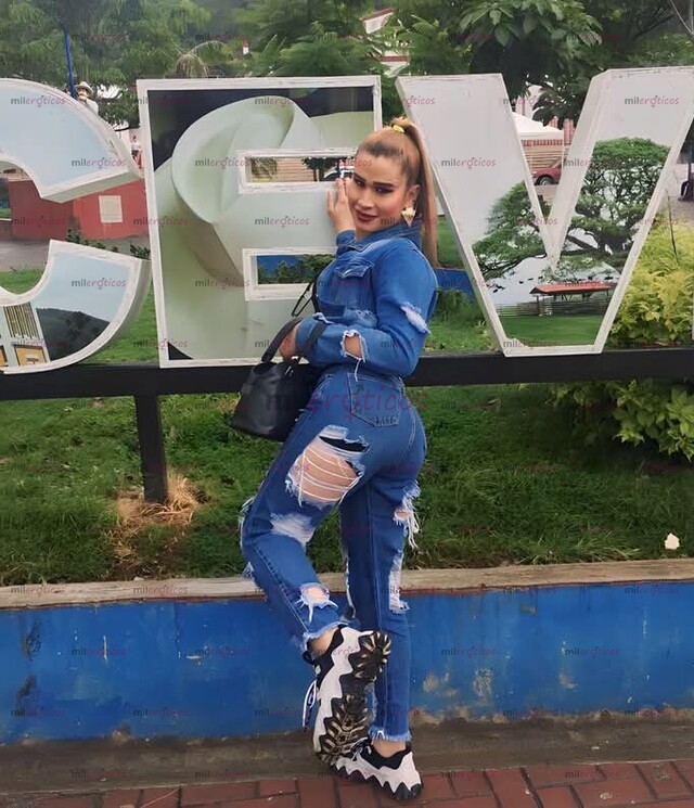 FOTOS DE DISPUESTA A COMPLACERTE SALGA DE LA RUTINA CHICA ARRECHA