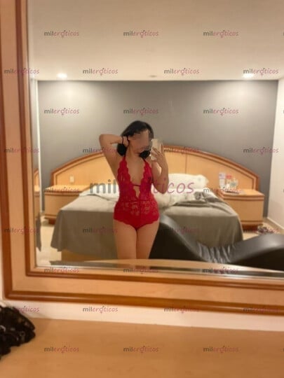 FOTOS DE DELGADITA COGELONA, TE SACARÉ TODA TU LECHITA