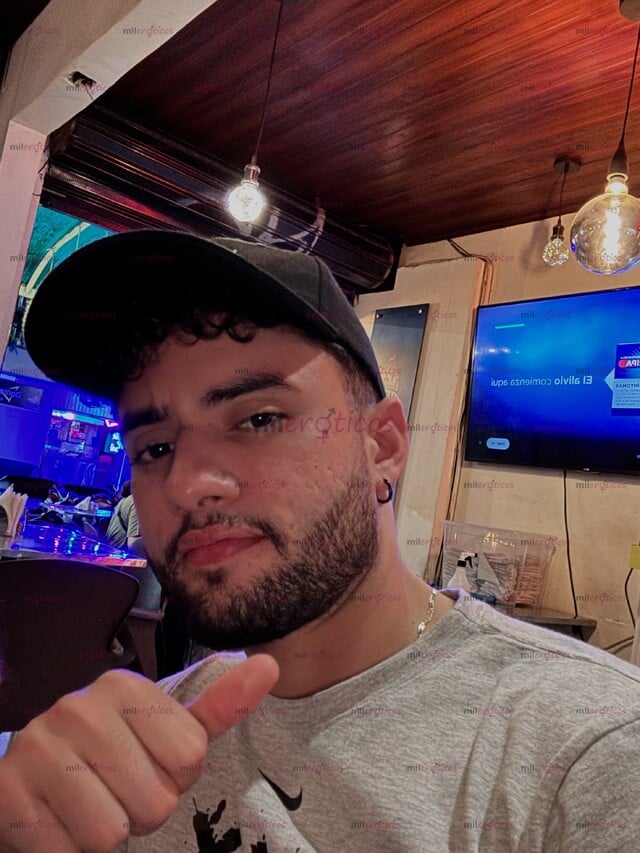 FOTOS DE HEY JOVEN CARISMÁTICO, COQUETO Y SEDUCTOR
