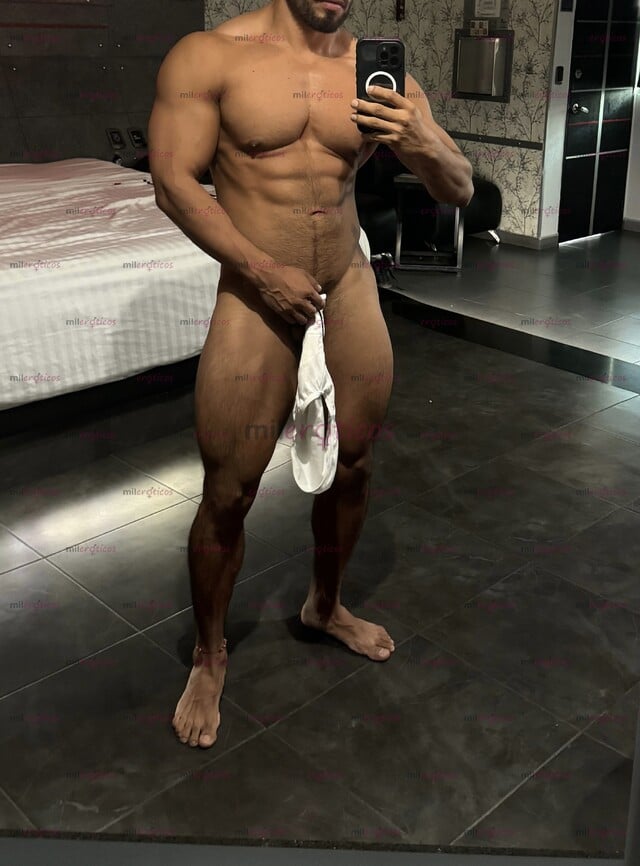 FOTOS DE GUAPO Y MUSCULOSO MEXICANO ESCORT VIP!!! LEE REVIEWS ;) !!