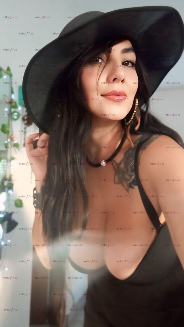 FOTOS DE ¡FOTOS DE TETAS, CULAZO Y LENCERÍA SUCIA! ¿ME PIDES TU FAVORITA?