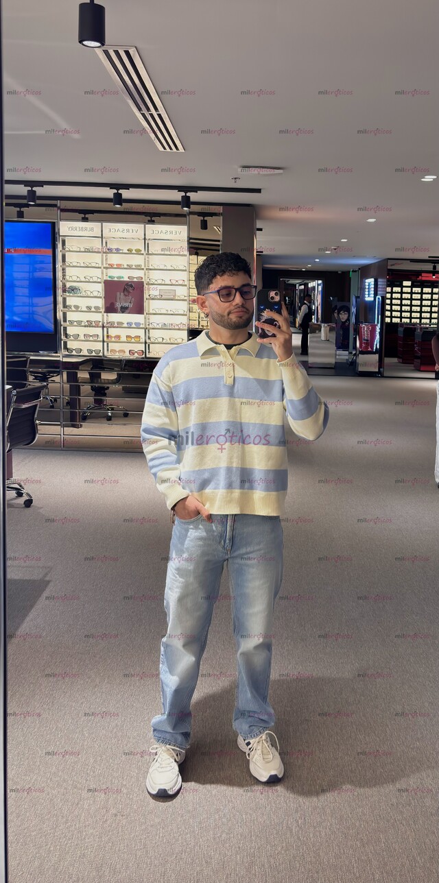 FOTOS DE HEY JOVEN CARISMÁTICO, COQUETO Y SEDUCTOR
