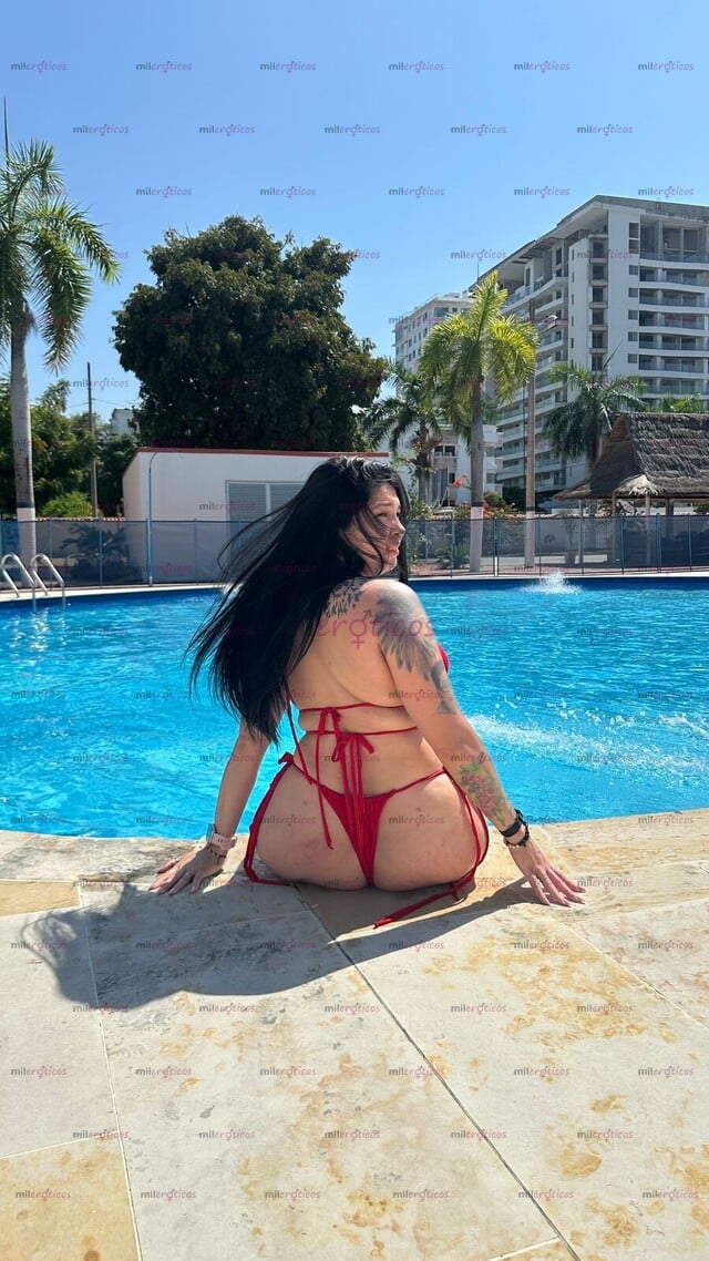 FOTOS DE ¡TE DOMINO, TE HABLO SUCIO Y TE SACO LA LECHE! ¿TE ATREVES?!