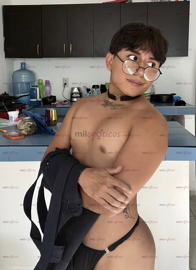 FOTOS DE FEMBOY UNIVERSITARIO CALIENTE Y MUY COMPLACIENTE