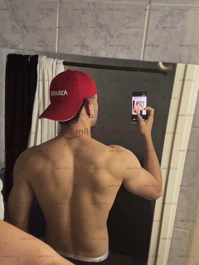FOTOS DE JOVEN ATLÉTICO, COQUETO Y DISCRETO PARA TI.