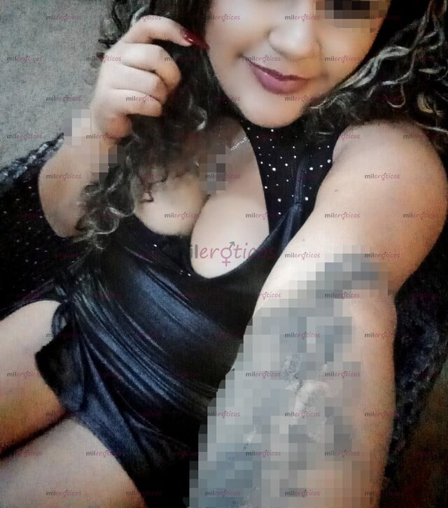 FOTOS DE AMANDA NUEVO NÚMERO 4441783980 UBICACIÓN EN ZONA NORTE