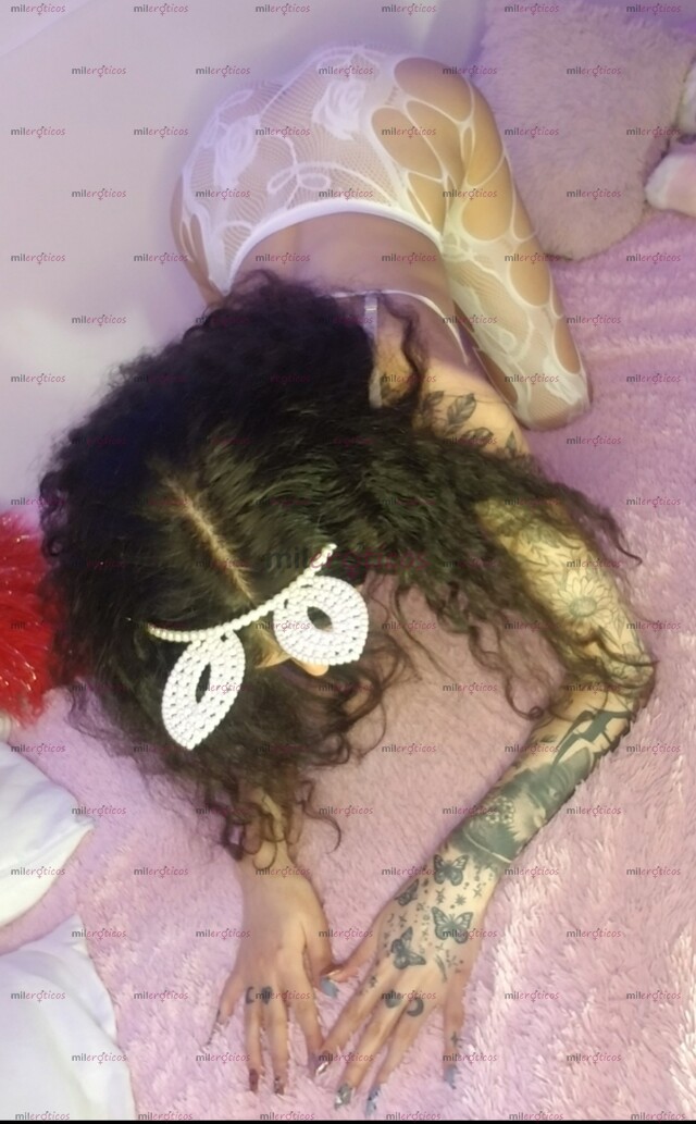 FOTOS DE SEXY BILINGÜE NATURAL COLOMBIANA TATUADA NINFA XX PRUEBAME