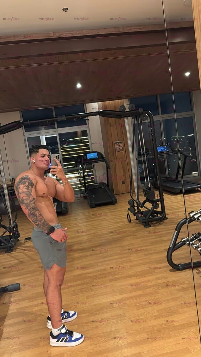 FOTOS DE MUSCULOSO EN LA CIUDAD, CALIENTE VARONIL DISCRETO