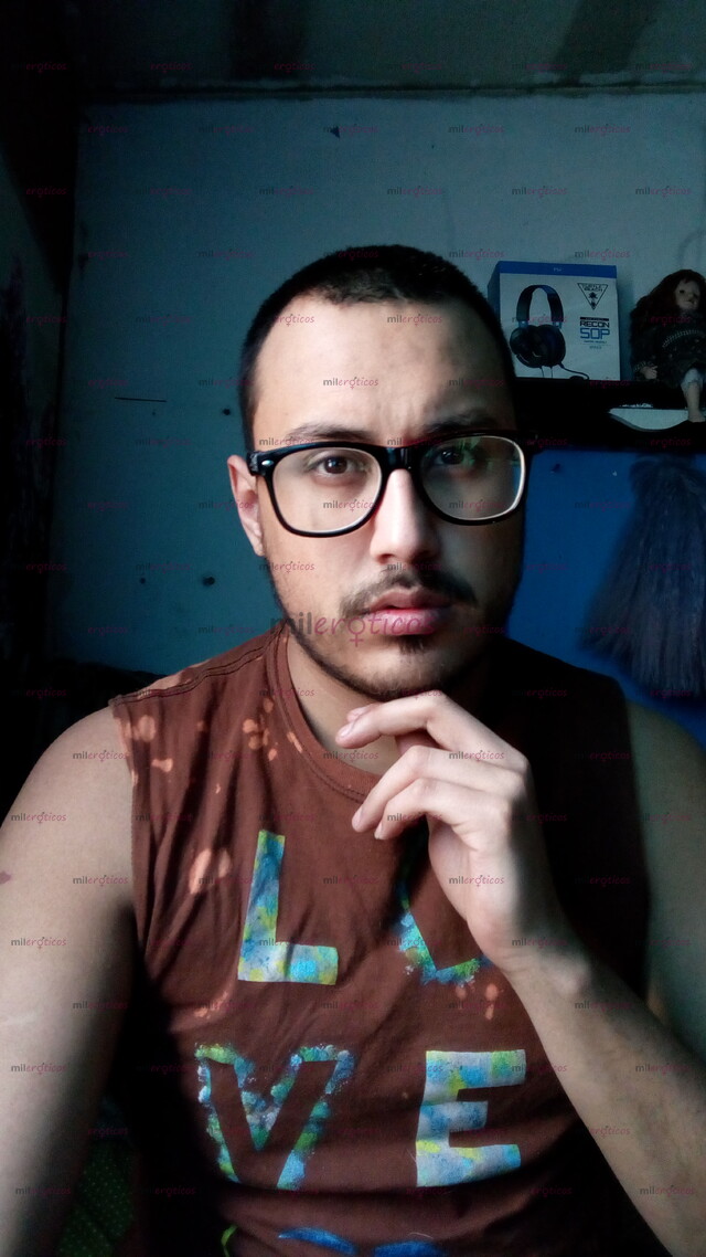FOTOS DE PUEDO SER EL QUE CUMPLA TUS FANTASIAS ERÓTICAS A TI Y A TU PAREJA