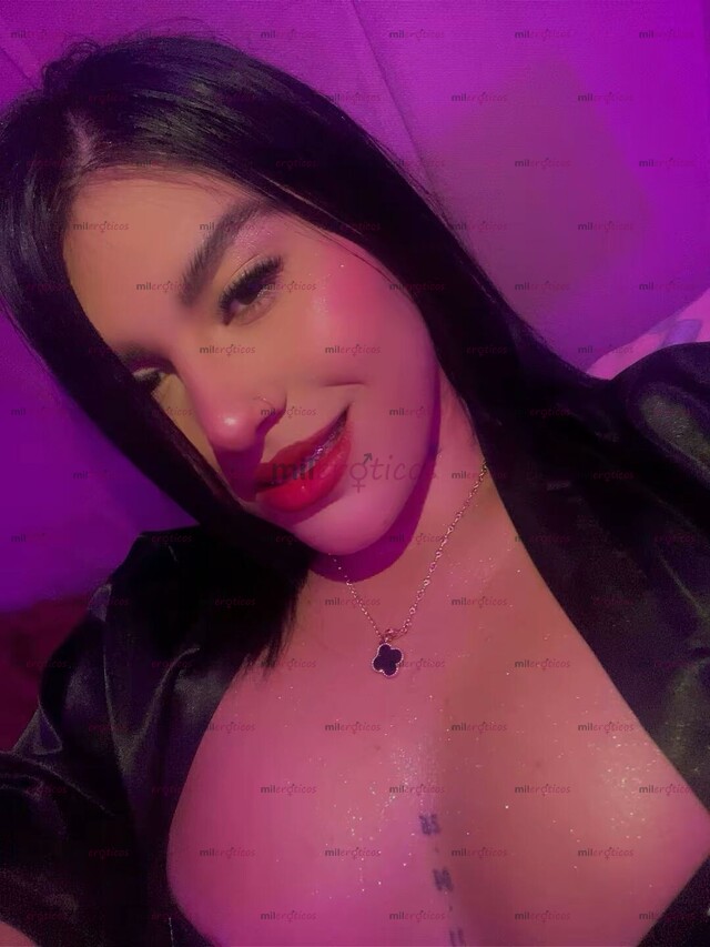 FOTOS DE JIMENA LATINA CADENTE, ARRECHA SIN LÍMITES HAZME TUYA PAPI