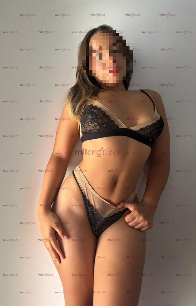 FOTOS DE LUNA, TIERNA Y DELICADA FLAQUITA 18 AÑOS DISPONIBLE PARA TI