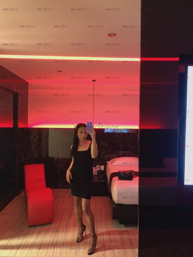 FOTOS DE ESMERALDA MEDINA,BELLA RADIANTE Y EXPECTACULAR CHICA TRANS EN TU CIUDAD, LLAMAME