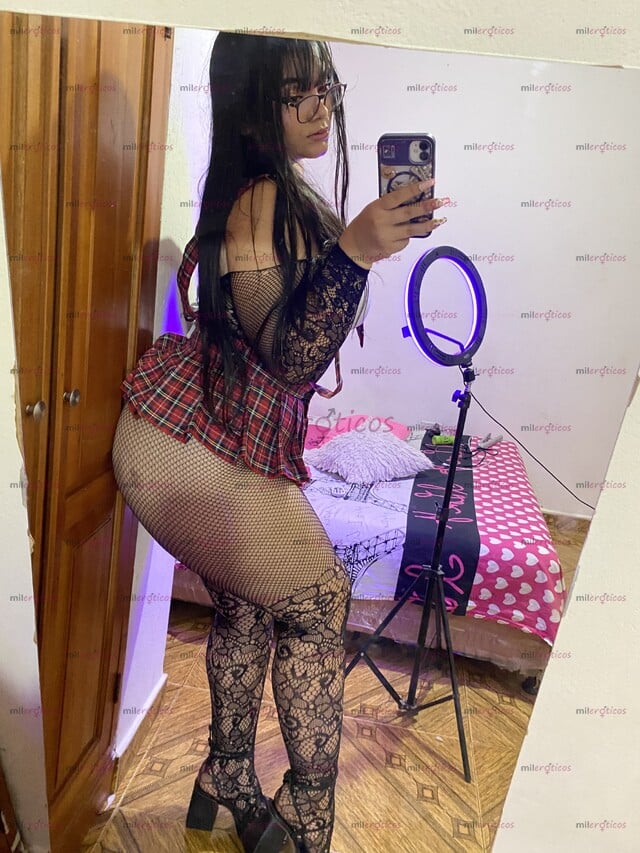 FOTOS DE SOY MIA PELINEGRA NALGONA COMPLACIENTE, ACTIVA DOMICILIOS
