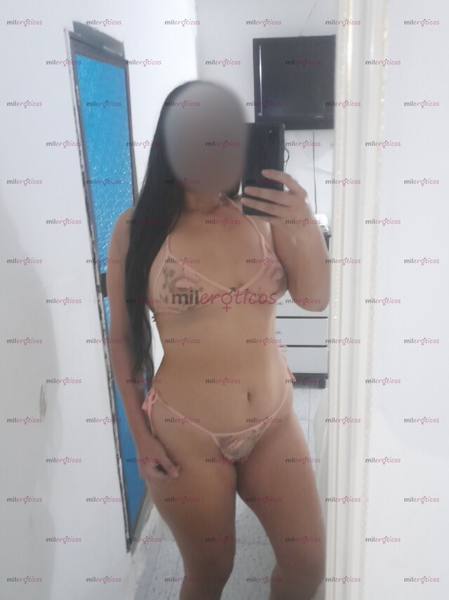 FOTOS DE ULTIMOS DIAS!! VAGINA HUMEDA Y ESTRECHITA! VEN Y CALMA TUS GANAS INSACIABLES!