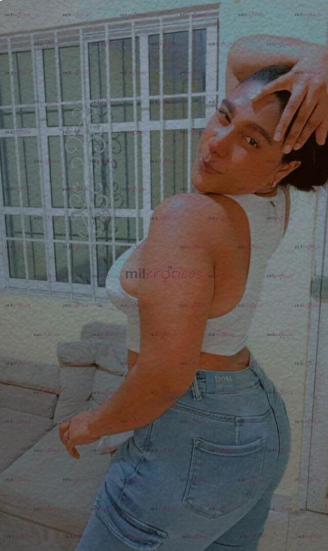 FOTOS DE LLENALE LA CARA DE LECHE A ESTA MORENA PERVERTIDA DISPONIBLE TODA PARA TI