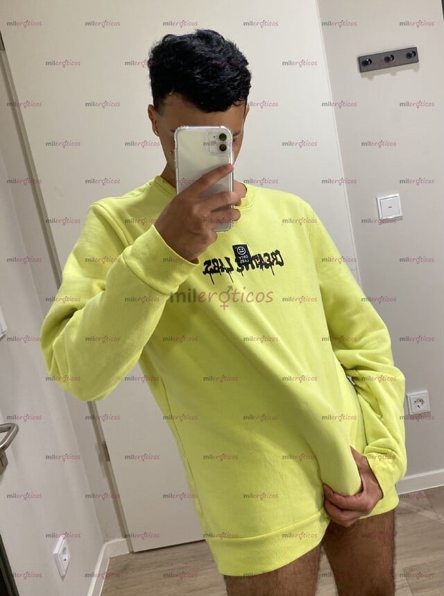 FOTOS DE COLOMBIANO PAISA XXL RECIEN LLEGADO CON GANAS DE FOLLAR