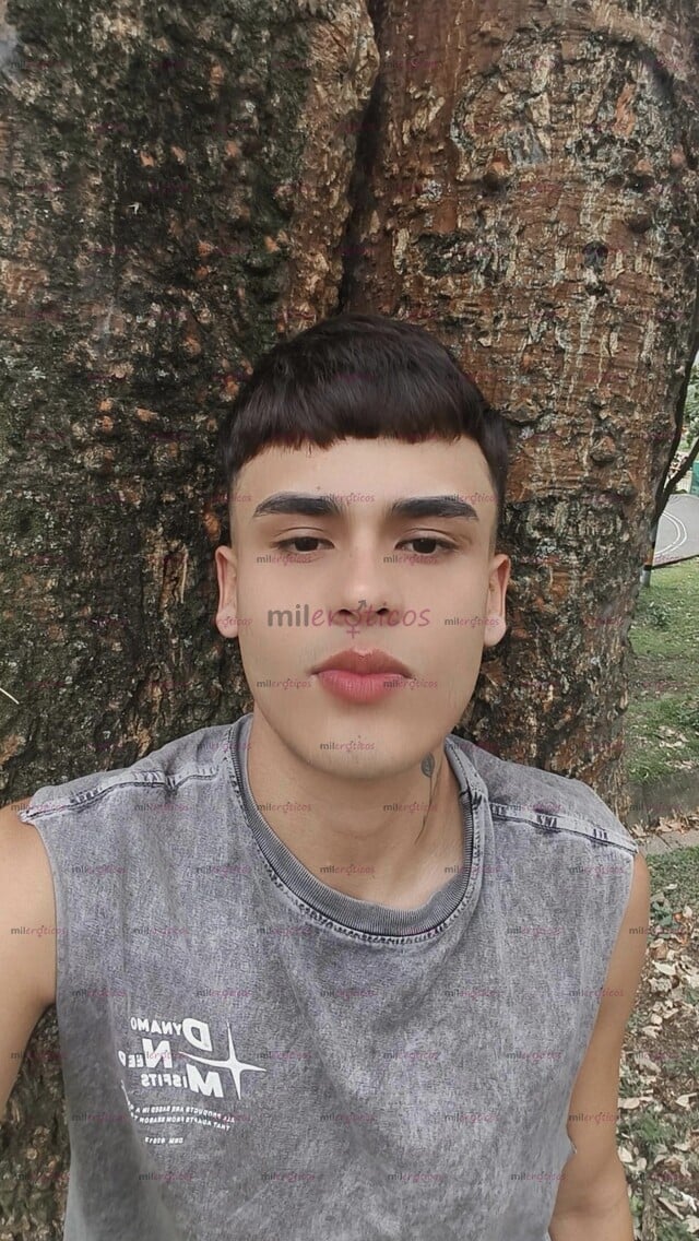 FOTOS DE JOVEN MORBOSO Y VERGÓN CON SITIO PRIVADO