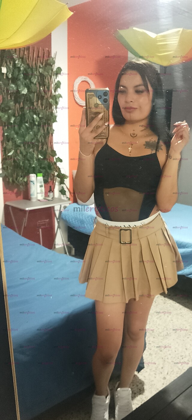 FOTOS DE SOY SARAH & PERLA HERMOS POLLITA 20 AÑOS DELICIOSA FLACA DISPUESTA A COMPLACERTE