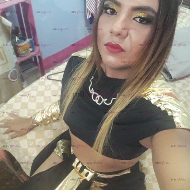 FOTOS DE CHICA CON GANAS DE DEVORAR Y SER FOLLADA