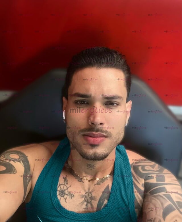 FOTOS DE MAN ALTO TATUADO FULL COMPLACIENTE Y AFRODISIACO. TEUSAQUILLO