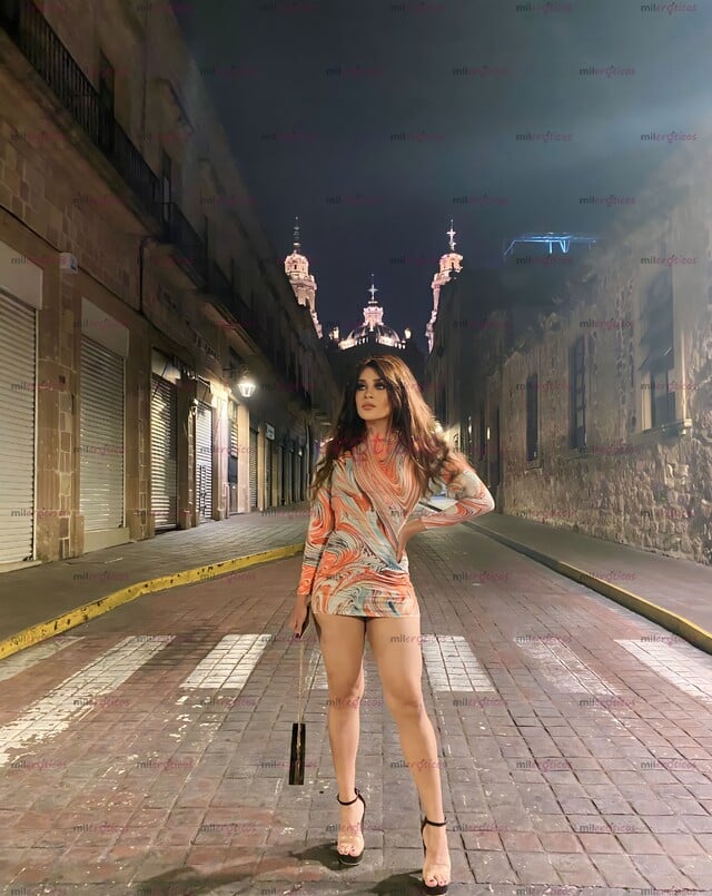 FOTOS DE ALEXANDRA FIESTERA ACEPTO TODAS LAS TARJETAS