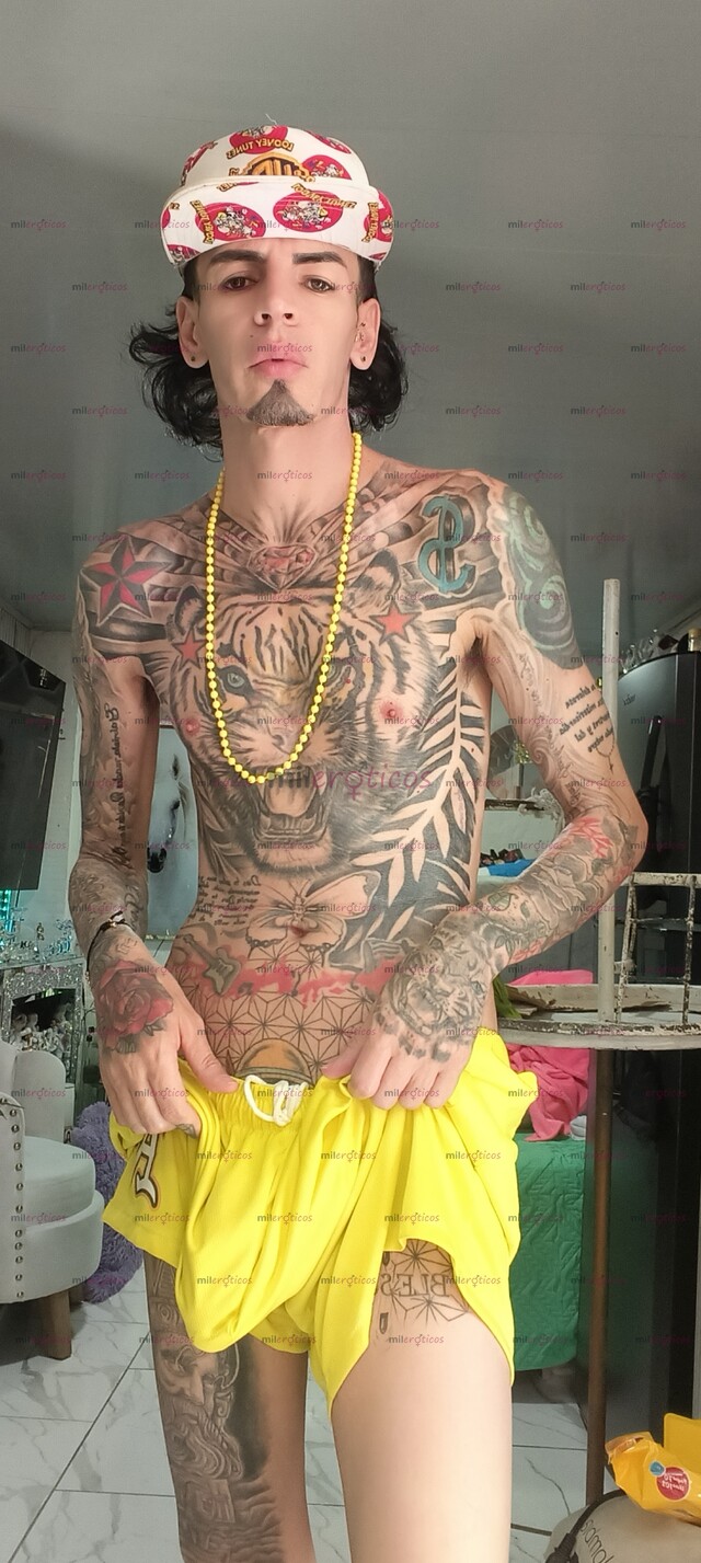 FOTOS DE FLACO ACTIVO BLANCO TATUADO MORBOSO CON SITIO