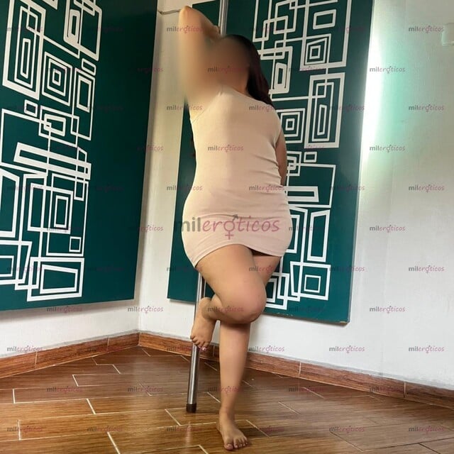 FOTOS DE SUPER CACHONDA Y MULTIORGASMICA QUE LE ENCANTA COGER