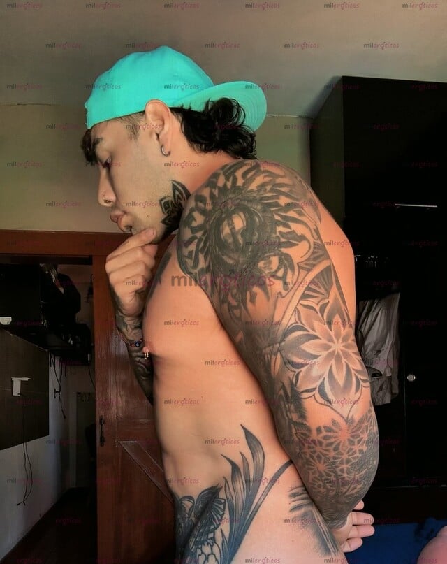 FOTOS DE CHICO GUAPO ,ATRACTICO VARONIL ,CALIENTE Y LECHOSO